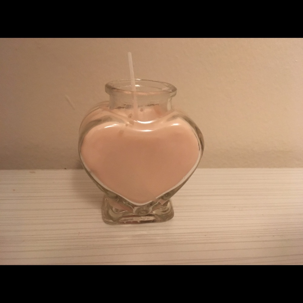 Strawberry scented relaxation heart shaped candle